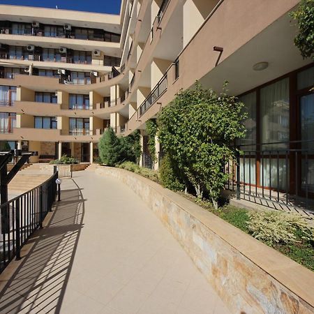 Menada Luxor Apartments Sveti Vlas Eksteriør billede