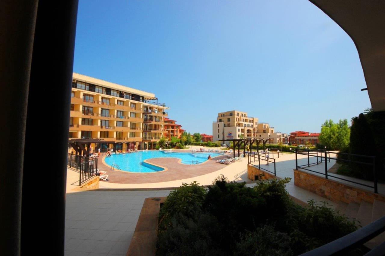 Menada Luxor Apartments Sveti Vlas Værelse billede