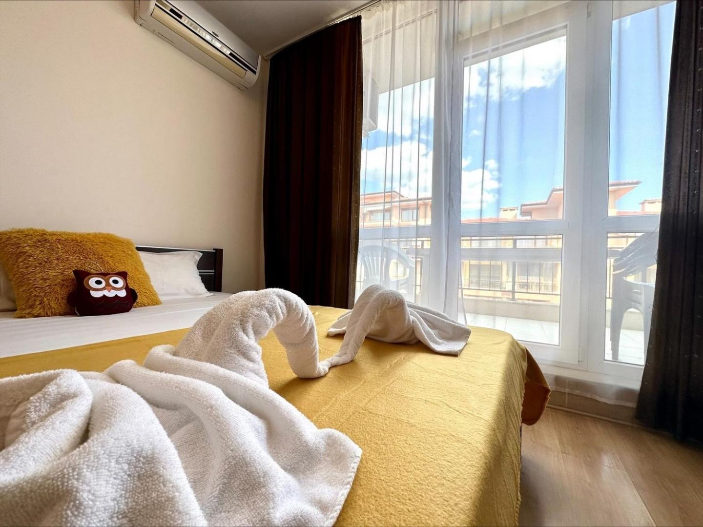 Menada Luxor Apartments Sveti Vlas Værelse billede