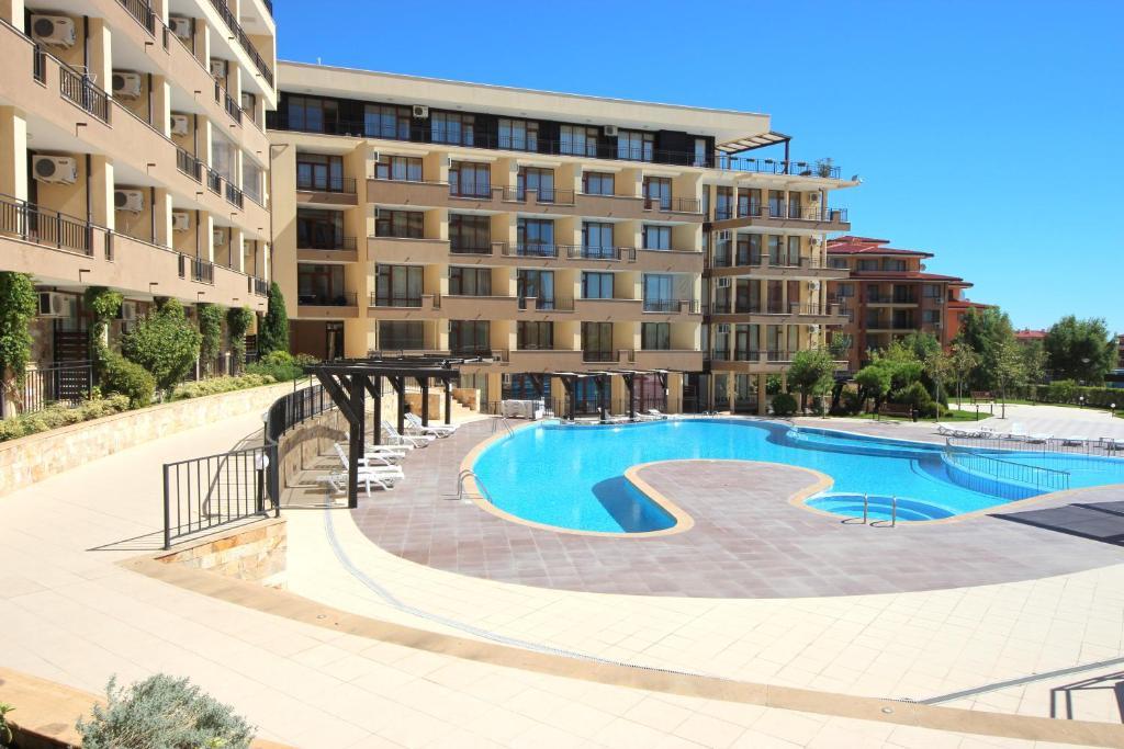 Menada Luxor Apartments Sveti Vlas Eksteriør billede